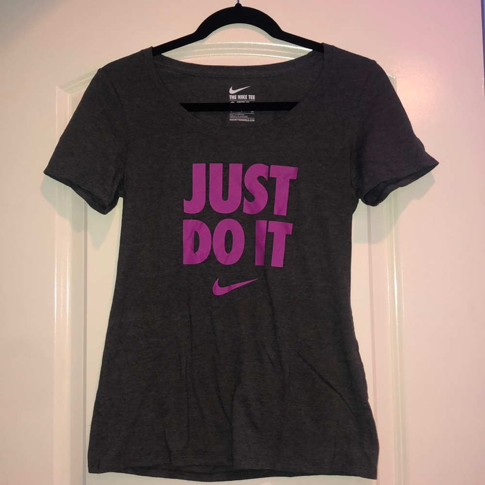 Nike T-Shirt